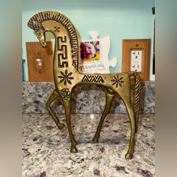 Decorative Gold Horse Figurine - Picture 1 of 7